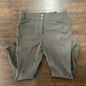 Ariat Tri Factor breech